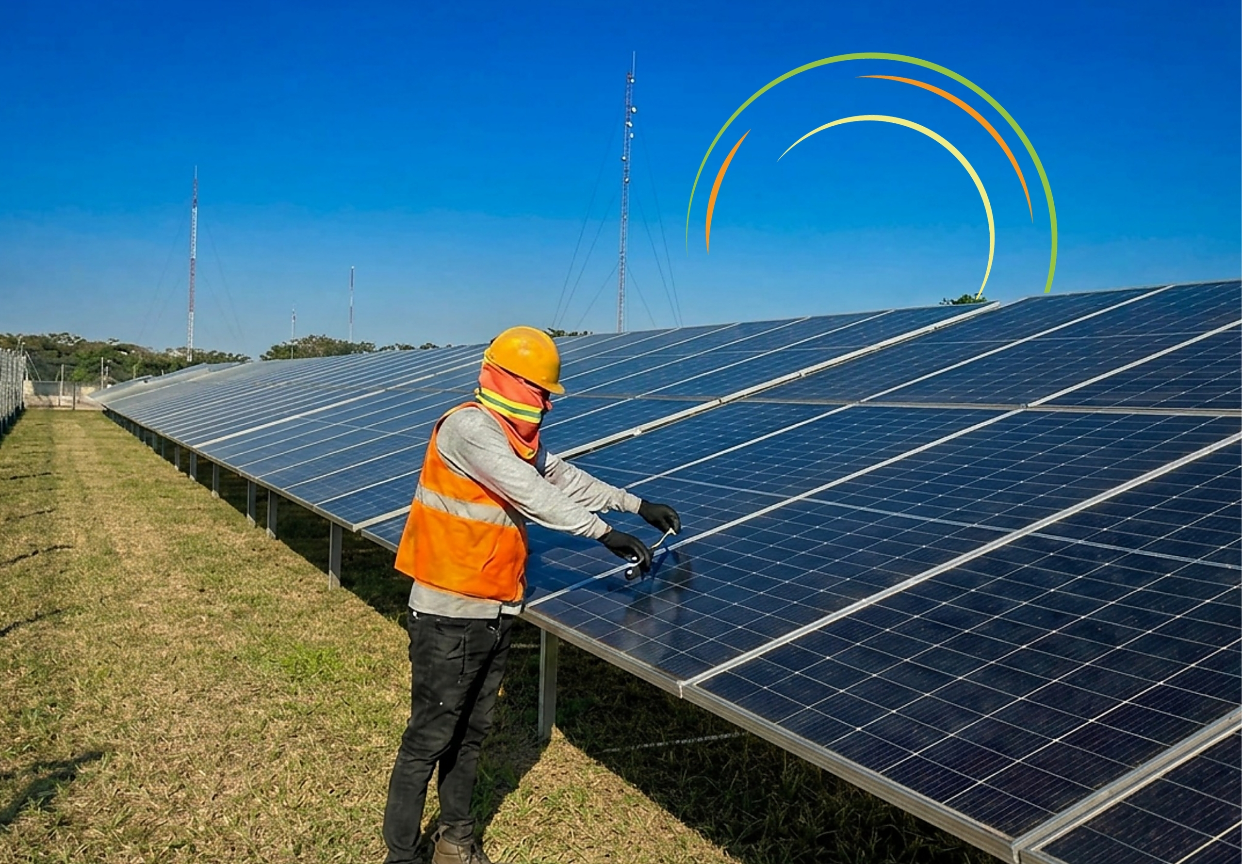trabajador de EMMI instalando paneles solares para el proyecto Kuo Xaya